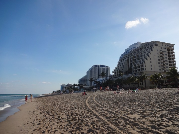 Plage et condos de Fort Lauderdale